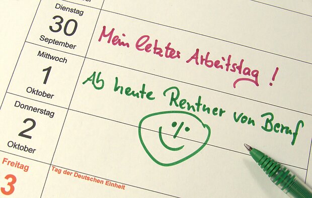 Auszug aus Kalender mit Schrift "letzter Arbeitstag! Ab heute Rentner!"