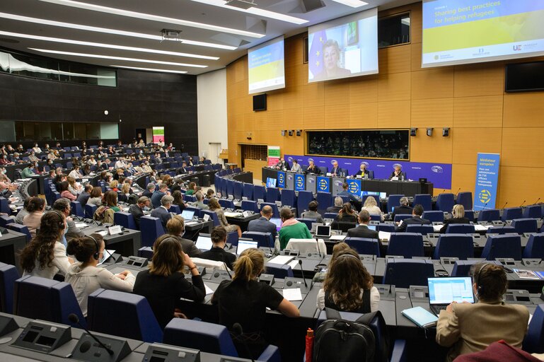 Konferenzsaal mit Teilnehmern